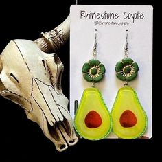 Oversized Fun & Festive Avocado Statement Earrings.  Nothing says take me to the nacho bar like these babies. Whether enjoying chips and guac or a spicy margarita these cuties will definitely represent!  Large acrylic avocado dangles with green and gold glass flower Czech bead accents.  Measuring about 3 inches in total length. Very lightweight and easy to wear. Just waiting for your next Taco Tuesday or Fiesta Friday!  Grab a pair before they're gone because as we know... Avocados don't last lo Nacho Bar, Spicy Margarita, Food Jewelry, Gold Glass, Czech Beads, Guacamole, Green And Gold, Statement Earrings, Jewelry Earrings Dangle