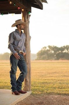 Cowboys and Cowboy Boots in 2020 Men's cowboy fashion, Hot cowboys Boots For Guys, Takuache Outfits Guys, Dress With Cowboy Boots, Gay Cowboy, Cowboy Chaps, Cowboy Fashion, Cowboy Romance, Cowboys Men