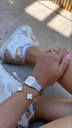 Van Cleef Watch, Nails Tan, Expensive Shoes, Super Rich Kids, American Princess, Goose Shoes, Valley Girls