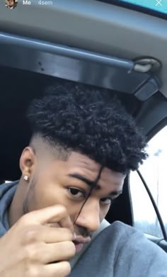 Short Curly Afro Hairstyles Men, Afro Curls Men, Curls Black Men Hair, Short Curly Hair Black Man, Pogba Hair, Curly Hair Men Black Afro, Black Hair Fade, Black Man Haircut Fade