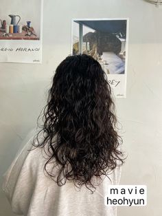 Long Wavy Hair, Perm, Hair Goals, Hair Cuts, Hairstyles, Instagram Photos, Hair Styles, Hair