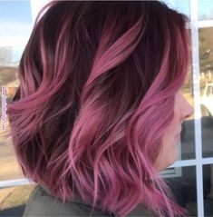 Something different Pelo Color Vino, Hair Pic, Funky Hair Colors, Summer Hair Color Ideas, Rambut Brunette, Mom Hair, Dyed Hair Pastel, Colourful Hair, Hairstyle Idea