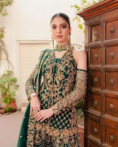 Silk Sharara, Sharara Pants, Pakistani Style, Net Dupatta, Bottle Green, Butterfly Wallpaper, Traditional Clothing, Ladies Fashion, Raw Silk