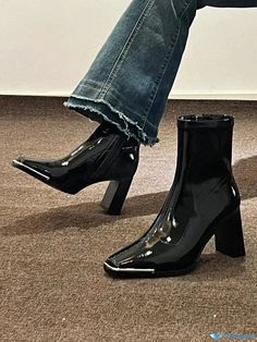 Orcajump - Black High-Heeled Patent Leather Short Boots with Square Toe, Chunky Heel and Slim-Fit Shaft Black Boot Heels, Leather High Heel Boots, Rough Heels, High Heel Ankle Boots, Short Leather Boots, Strappy High Heels, Leather Short, Fame Dr, Heel Ankle Boots