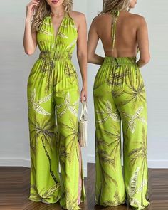 Style:ChicType:JumpsuitMaterial:PolyesterNeckline:V-NeckSleeve Style:Spaghetti StrapLength:LongPattern Type:TropicalOccasion:DailyPackage Include:1*Jumpsuit S: hips:40.9(inch); top length:55.1(inch); bottom waist:26.0(inch); M: hips:42.5(inch); top length:55.5(inch); bottom waist:27.6(inch); L: hips:44.1(inch); top length:55.9(inch); bottom waist:29.1(inch); XL: hips:45.7(inch); top length:56.3(inch); bottom waist:30.7(inch); Women Jumpsuit Outfits, Jumpsuit Outfit Summer, Como Fazer Short, Long Overalls, V Neck Jumpsuit, Floral Print Jumpsuit, Loose Jumpsuit, Summer Fashion Beach, Jumpsuit Outfit