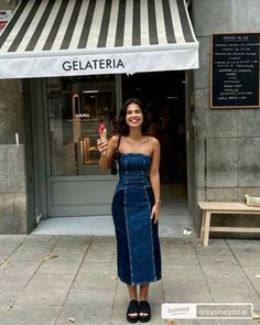 Brunch Dress Code, Slip Mini Skirt Outfit, Creative Business Outfits, Long Casual Dress Outfit, Garden Date Outfit, Flamboyant Natural Dress, Rome Summer Outfit, Going To The Movies Outfit, San Francisco Outfit