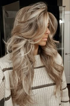 Long Blonde, Long Blonde Hair, Hair Color Ideas, Blonde Hair, A Woman, Hair Color, Blonde, Mirror, Hair