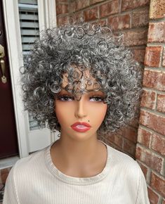 You have all been requesting an amazing salt and pepper wig i have it!! name - precious salt and pepper brazil curly mannequin wearing 8" 150% density cap size 21.5 to 22.5 Transition To Gray Hair Before And After, Cute Wigs, Grey Hair Before And After, Wig Cute, Alopecia Wig, Chemo Wig, Gray Wig, Latest Hair Braids, White Wig