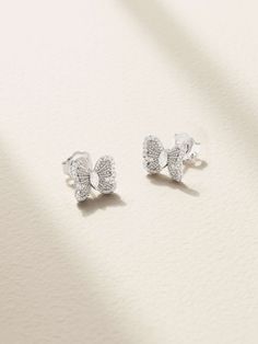 DE BEERS JEWELLERS Portraits of Nature Butterfly 18-karat white gold diamond earrings Luxury White Earrings With Pave Setting, Luxury White Pave Set Earrings, White Platinum Earrings Fine Jewelry, White Platinum Drop Earrings, White Platinum Earrings For Gift, White Cubic Zirconia Diamond Earrings For Pierced Ears, White Sterling Silver Earrings Brilliant Cut, Sterling Silver White Brilliant Cut Earrings, White Brilliant Cut Sterling Silver Earrings