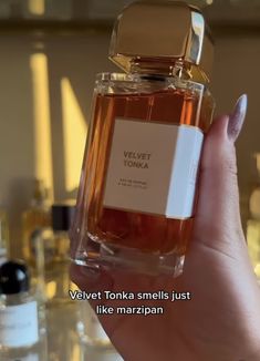 Serious Skin Care, Vanilla Perfume, Perfume Collection Fragrance, Beauty Tips For Glowing Skin, Body Smells, Smell Goods