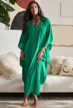 Kaftan Wedding Guest Outfit, Silk Caftan Dress, Caftan Dress Moroccan, Women Kaftan Styles, Caftan Dress Kaftan, Caftan Dresses, Long Silk Dress, Long Caftan Dress, Kaftan Styles