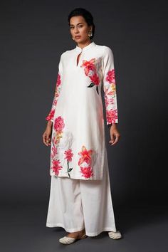 Shop for Balance by Rohit Bal White Chanderi Silk Printed Kurta And Palazzo Set for Women Online at Aza Fashions Kurta And Palazzo, Fabric Painting On Clothes, Rohit Bal, White Kurta, Palazzo Set, Pants Fit, Painted Clothes, Indian Fashion Designers, Manish