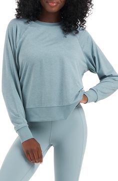 vuori Halo Performance Crewneck Sweatshirt | Nordstrom Crew Sweatshirts, Medium Blue, Recycled Materials, Sundress, White Jeans, Halo, Crew Neck Sweatshirt, Sweaters For Women, Nordstrom