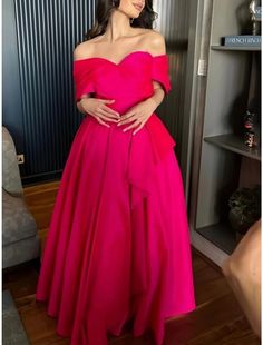 Wholesa A-Line Evening Gown Elegant Dress Formal Floor Length Christmas Red Green Dress Short Sleeve Off Shoulder Satin with Pleats Green Dress Short, Red Green Dress, Prom Dresses Sparkly, Gown Elegant, Sparkly Prom Dresses, Floral Prom Dresses, Dresses Formal Elegant, Dresses Quinceanera, Evening Gowns Elegant