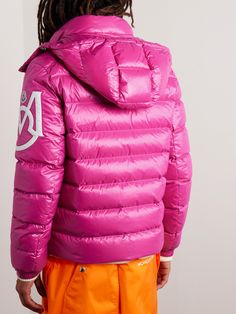 A timeless design that transcends seasons and trends, Moncler's 'Saulx' jacket is cut from durable lacquered shell that's gone through rigorous testing to ensure durability. It's quilted to evenly distribute the insulating down padding and finished with a bold contrasting logo at the sleeve. Adjust the drawstring hem to lock in warmth. Moncler Logo, Moncler Jacket, Padded Coat, Jacket For Men, Pink Jacket, Mr Porter, Down Jacket, Hooded Jacket, Fashion News