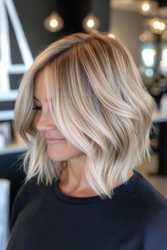 Medium Blonde Hairstyles, Short Blonde Hairstyles, Shoulder Length Blonde, Fall Blonde Hair, Medium Blonde Hair, Blonde Haircuts, Hairstyles And Haircuts, Blonde Hairstyles, Medium Blonde