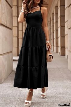 Olivia Mark - Tiered Maxi Dress with Oatmeal Cross-Back Design Dress Up Black Dress, Casual Maxi Dresses, Sleeveless Black Dress, Backless Maxi Dresses, Tiered Maxi Dress, Black Maxi, Belleza Natural, Strap Dress, Spaghetti Strap Dresses