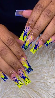 Electric Nails, French Tip Gel Nails, Crazy Nail Designs, Hard Nails, Ombre Acrylic Nails, Colored Acrylic Nails, Nails Design With Rhinestones