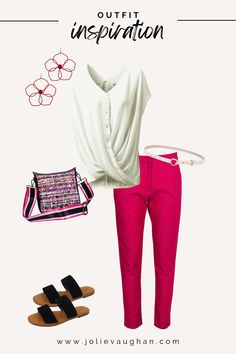 Pack your bags and jet off in style with our travel-friendly fuchsia capri pants outfits. Explore new destinations while looking fabulous! Capri Pants Outfits, Feminine Accessories, Jeans Jewelry, Fashion For Women Over 40, Pants Outfits, Pack Your Bags, Travel In Style