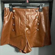 Shein Brown Faux Leather Shorts Size Large Nwt Brown Leather Shorts Outfit Fall, Elegant Faux Leather Bottoms For Summer, Elegant Faux Leather Summer Bottoms, Brown Faux Leather Shorts For Night Out, Summer Brown Faux Leather Bottoms, Brown Faux Leather Shorts For Spring, Trendy Brown Shorts For Night Out, Chic Brown Faux Leather Shorts, Leather Shorts Outfit Fall