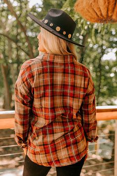 A fall essential, our on trend 'Energy Matched Flannel' features lightweight material patterned with a warm taupe and rust hued plaid print, a button down front with a collared neckline, long loose sleeves with button closure cuffs, a single accent chest pocket, and a relaxed silhouette that ends in a rounded hemline! Measurements S-M : Bust 40", Hip 40", Length 28", Sleeve Length 20", Waist 40". M-L : Bust 44", Hip 44", Length 29", Sleeve Length 20", Waist 44". Warm Taupe, Accent Chest, Loose Sleeves, Fall Essentials, Pocket Shirt, Plaid Print, Chest Pocket, Rust, Plaid