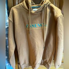 Brown Denim And Flower “Essence” Hoodie Men’s Size - M Never Worn - Excellent Quality And Condition Smoke And Pet Free Household! Flower Brown, Flower Hoodie, Aesthetic Places, Brown Denim, Denim Flowers, Flower Essences, Hoodie Men, Colorful Hoodies, Mens Denim