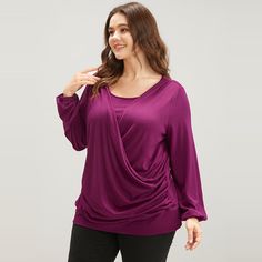 BloomChic Plus size clothing for women. You'll actually want to wear. Shop women's clothing sizes 10-30. With new styles added daily, you'll always find something to love. Free shipping on order $59. Free return for first order. Just shop now. Color:Purple Season:Winter Purple Crew Neck Blouse For Fall, Fall Purple Crew Neck Blouse, Fall Crew Neck Purple Blouse, Womens Trendy Tops, Long Tee, Love Free, Plus Size Clothing For Women, Lantern Sleeve, Season Winter