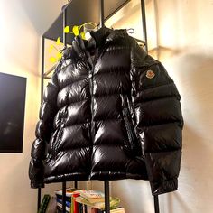 Classic Moncler Puffer Jacket With Removable Hoodie And Zipper Pockets To Keep Belongings Safe. Fashionable & Warm For The Winter & It’s Perfect For Anyone In The Cold. It’s In Perfect Conditions, Very Well Kept Piece. It’s A Size 5. I Can Fit A Male Or Female That’s S/M Or Even Can Fit Someone That’s M/L Moncler Puffer Jacket, Moncler Maya, Moncler Puffer, Moncler Jacket, Very Well, Keep Warm, Puffer Jacket, The Winter, Zipper Pocket