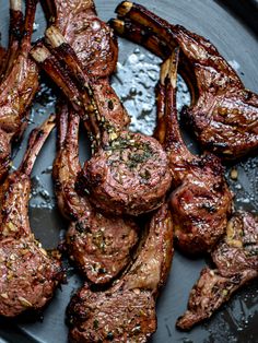 the steaks are cooked and ready to be served on the grilling pan for consumption