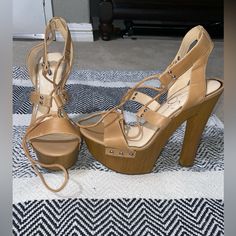 Jessica Simpson High Heels Faux Leather High Heels With Wooden Heel, High Heels With Wooden Heel In Faux Leather, Open Toe Heels With Wooden Heel In Faux Leather, Jessica Simpson Shoes Heels, Jessica Simpson Shoes, Jessica Simpson, Shoes Women Heels, Clothing And Shoes, High Heels