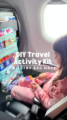 Diy Travel Activity Kits, Disneyland Travel Kit, Dollar Tree Airplane Activities, Travel Art Kit For Kids, Aeroplane Activities For Kids, Kids Airplane Bag, One Year Old Airplane Activities, Kids Plane Activities Air Travel, Plane Kids Activities