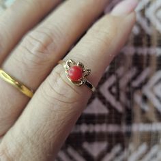 14k Coral Ring Size 5.5 Coral Ring, Red Gold, Womens Jewelry Rings, Coral, Ring Size, Women Jewelry, Red, Gold, Color