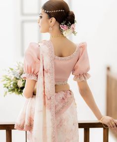 Graduation Saree Ideas, Kandyan Bridesmaid, Buddhist Wedding, Blush Floral Dress