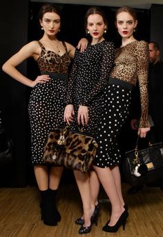 ooooh I am digging these print mash-ups! leopard and polka dots FTW! Leopard Print Outfits, Jeans Petite, Leopard Fashion, Animal Print Fashion, Dior Couture, Print Dresses, Fashion Gallery, Alternative Rock, Animal Print Dresses