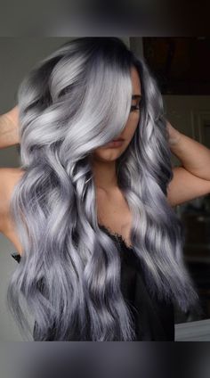 Long Grey Hair, Silver White Hair, Platinum Blonde Hair Color, Hair Color Pastel, Beautiful Hair Color