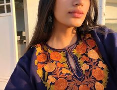 Kashmir Culture, Kashmiri Pheran, Mohit Chauhan, Eid Pics, Muslim Dresses, Bff Hands Aesthetic, Short Kurti, Desi Fashion Casual, Casual College Outfits