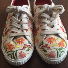 Beautiful Embroidered Flower Details. Never Worn. A Little Dirty Spot-See Picture. New Without A Box. Spring Sneakers With Embroidered Round Toe, Spring Embroidered Sneakers With Round Toe, Spring Embroidered Round Toe Sneakers, Multicolor Embroidered Sneakers For Summer, Multicolor Embroidered Spring Sneakers With Round Toe, Spring Multicolor Embroidered Sneakers With Round Toe, Multicolor Embroidery Sneakers For Spring With Round Toe, Spring Embroidered Sneakers With Logo, Lace-up Sneakers With Multicolor Embroidery And Embroidered Logo