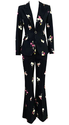 Long Sleeve Floral Suit Black -

Color: Black
V-neck
Long sleeves
Floral fabric
Length: Maxi

Style: homecoming dresses, hoco dresses, fall 2024 fashion trends, fall fashion 2024, fall outfits, fall outfits 2024, fall fashion, fall outfit inspo 2024, fall outfits women, dress to impress, september outfits, easy fall outfits, fall going out outfits, black suits, black blazers, black pants, floral suits, floral blazers, floral pants Floral Suit Women, Going Out Outfits Black, Fall Going Out Outfits, Easy Fall Outfits, September Outfits, Floral Suit, Blazers Black, Suits Black, Dresses Hoco