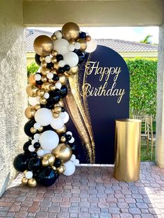 our balloon garland comes in 3 colors  great quality balloon for outside and inside  only using best like sempertex, qualatex, tuftex and qualatex  our balloon garland comes in 3 sizes 5in, 11in, 18in  colors like photo, Gold chrome, black and white ✔️ Balloon sample ( 5in, 12in, 18in each colors )  ✔️choose 5ft  ✔️choose 8ft  ✔️choose 12 ft garland  ✔️ Balloon shine This is our work with the same balloons we work with for outside decor.  we recommend only the best. this work has balloon shine f Black White And Gold Reception Decor, Black And Gold Balloon Arch Party Ideas, Black White Gold Decorations Party, Black Gold And Cream Balloon Garland, Men’s Birthday Backdrop Ideas, 60th Birthday Disco Theme, Black And Gold Theme Decor, Outside Decorations Party, Black White And Gold Theme Party