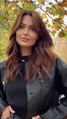 Medium Length Haircut Auburn, Brown To Auburn Hair Before And After, Ginger Hair On Brunette, Haircut Winter 2023, Brunette Ginger Highlights, Brunette Hair With Ginger Highlights, Chocolate Brown Hair Pale Skin Blue Eyes, Copper To Brown Hair, Copper Balayage Brown Hair