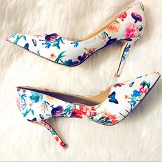 Beautiful & Unique Floral Stilettos! Worn 1x Shortly Around The House To Try To See If They Would Fit Me - This Was The Only Pair Available At The Store & I Fell In Love W/ Them But They Are Too Big For Me. Was Hoping I Could Make Them Work But I Can’t. Box Says Size 9.5w, Shoe Says 9.5m & Doesn’t Indicate Wide, However, I Do Think These Are Wide. I Love Them & Hate Parting W/ Them; Hoping Someone Else Will Love Them Too! Marking Nwt Because You Can See By The Heel These Haven’t Been Worn Feminine Fitted Heels With Floral Print, Feminine Fitted Floral Print Heels, Elegant Floral Print High Heels, Fitted Feminine Floral Print Heels, White Floral Print Party Heels, Chic White Floral Print Heels, Chic White Heels With Floral Print, Chic Floral Print Heels For Wedding, Floral Print Wedding Heels