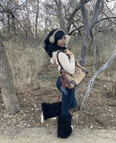 Fall Outfits Women Y2k, Aliyahcore Aesthetic Outfits, Y2k Outfits Cubby, Fluff Jacket Outfit, Alliyah Core Outfits, Outfit Ideas With Earmuffs, Winter Outfits 2023 Black Women, Outfit With Earmuffs, Cute Y2k Winter Outfits