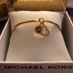 New In Box Michael Kors Bracelet. Gold Color With Clear Mini Crystals On Heart Charm. Bracket Runs Small. Round Jewelry With Logo Charm As Gift, Elegant Bracelets With Logo Charm For Gift, Vs Clarity Bracelet Jewelry Gift, Elegant Bracelets With Logo Charm As Gift, Gold-tone Bracelet With Logo Charm, Adjustable Jewelry With Logo Charm As Gift, Elegant Charm Bracelet With Logo Charm As Gift, Gold-tone Charm Bracelet As Gift, Elegant Metal Charm Bracelet With Logo Charm