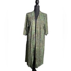 Elevate Your Wardrobe With This Stunning Women's Paisley Praise Duster By Crazy Train. The 3/4 Raglan Sleeves And Open Cardigan Neckline Add A Touch Of Bohemian Elegance To This Versatile Piece. Perfect For Travel, Party, Casual, Workwear, Or Business, This Lightweight Cardigan/ Kimono Is Made Of A Polyester And Spandex Blend, And Features A Paisley Pattern In Sage Green And Brown. This Regular-Fit Duster Train Cardigan/Kimono Is Designed For Women In Size S, And Is Easy To Care For With Hand Wa Sage Green And Brown, Cardigan Kimono, Crazy Train, Casual Workwear, Travel Party, Lightweight Cardigan, Open Cardigan, Paisley Pattern, Green And Brown