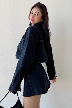 Item Type: CoatMaterial: DenimCollar: LapelSleeve Length: Long SleeveColor: Black. WhiteSize: S.M.L Size(cm) Coat Length Sleeve Length Bust Shoulder Width S 38 55 98 49 M 39 55 100 50 L 40 56 102 50 Item Type: SkirtMaterial: DenimWaist: High WaistColor: Black. WhiteSize: S.M.L Size(cm) Skirt Length Waist S 36 66 M 36 70 L 37 74 Fitted High Waist Spring Outerwear, Fitted Black Denim Jacket For Work, Trendy High-waist Outerwear With Pockets, Black Fitted Denim Jacket With Pockets, Fitted Black Denim Jacket With Pockets, Trendy Fitted Black Denim Jacket, Fitted Black Cotton Denim Jacket, Black Cotton Denim Jacket For Spring, Black Edgy Denim Jacket For Workwear