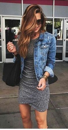 Airport outfit. More Walking Down The Street, Grey Dress, Komplette Outfits, Dress Outfit