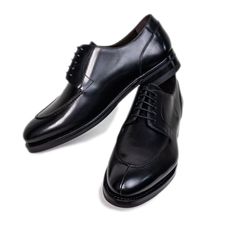 Ready to conquer the day? We’ve taken our timeless split toe derby silhouette and made it deep, dark, and black. This is a traditional, rich and refined shoe has an edge over the classic cap toe oxfords. We’ve also made this dress shoe with a Dainite sole so you can wear them all year round. Whether it's a formal events, or a night out with friends this is the perfect allrounder. Upper: Full-grain Italian leather Sole: Dainite lugged sole, British made* Construction: 360° Storm Goodyear welt (Re Dress Shoe, Goodyear Welt, Derby Shoes, Lug Sole, Custom Shoes, Italian Leather, Formal Event, Derby, Dress Shoes Men