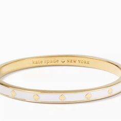 This Listing Is For A New With Tags Kate Spade Spot The Spade Enamel Hinged Bracelet. This Will Come With A Pink Dust Bag. Plated Metal Gold Polished Finish Enamel Weight: 23.7 G Hinge Closure Length: 2.25" Width: 2.13" The More You Buy The More You Save! Don’t Like The Price Make An Offer ! Please Feel Free To Ask Any Questions. Thank You For Looking At My Closet 3dgorgeous. Please Like The Live Show Listing To Get Updates When I Do Live Shows. Cheap Kate Spade Bracelet Jewelry, Luxury Kate Spade Jewelry For Wedding, Elegant White Kate Spade Bracelet, Hinged Bracelet, Spade Jewelry, Kate Spade Jewelry, Live Show, Gold Polish, Bakeware