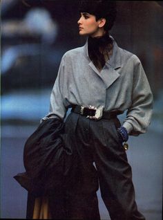 Vogue US September 1984: ru_glamour — LiveJournal Menswear As Womenswear, Look 80s, Wardrobe Goals, Fashion 80s, Fashion 90s, Vogue Us, Androgynous Fashion, 1980s Fashion, Contemporary Outfits