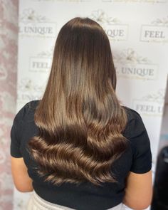 Tap visit to see this season's best honey brown hair color ideas for light or dark hair. Photo credit: @feelunique_salonspreston on Instagram. #honeybrownhaircolors #honeybrunettehair Honey Brunette Hair, Honey Brunette